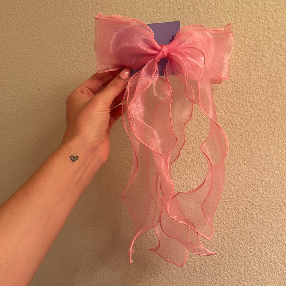 Pink bow - Picture 4 of 5